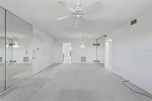 8174 Terrace Garden Dr N, Saint Petersburg, FL 33709 - Photo 44