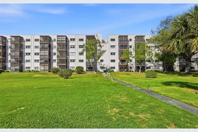 8174 Terrace Garden Drive N #507, Saint Petersburg, FL 33709 - Photo 64