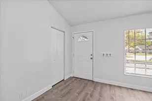 1912 Castle Bay Ct, Oldsmar, FL 34677 - Photo 6