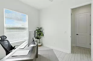 406 Venetian Dr, Clearwater, FL 33755 - Photo 32