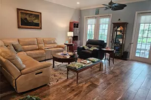 668 American Legion Dr, Madeira Beach, FL 33708 - Photo 14