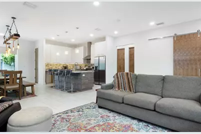 2637 Bayside Drive S, Saint Petersburg, FL 33701 - Photo 8