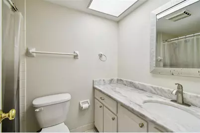 5095 Bay Street NE #103, Saint Petersburg, FL 33703 - Photo 8