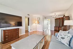 5095 Bay St NE, Saint Petersburg, FL 33703 - Photo 6