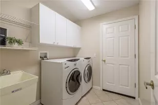 1251 Rambling Vine Ct, Trinity, FL 34655 - Photo 32