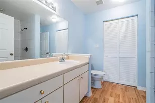 9156 Lake Chase Island Way, Tampa, FL 33626 - Photo 20