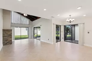 210 Eric Ct, Oldsmar, FL 34677 - Photo 8