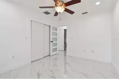 8708 Thornwood Lane, Tampa, FL 33615 - Photo 54