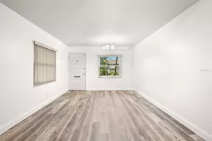 883 Sky Loch Dr S, Dunedin, FL 34698 - Photo 6