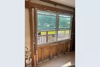 9000 2nd Street N, Saint Petersburg, FL 33702 - Photo 8