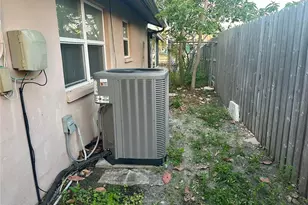 3920 Venetian Way, Tampa, FL 33634 - Photo 22