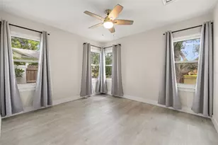 260 46th St N, Saint Petersburg, FL 33713 - Photo 14