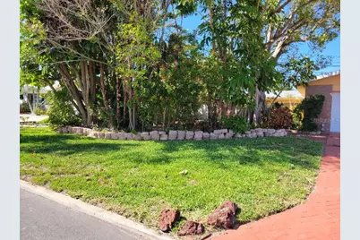 315 S Tessier Drive, Saint Pete Beach, FL 33706 - Photo 2
