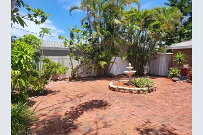 315 S Tessier Drive, Saint Pete Beach, FL 33706 - Photo 4