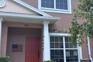 1042 Sleepy Oak Dr, Wesley Chapel, FL 33543 - Photo 2
