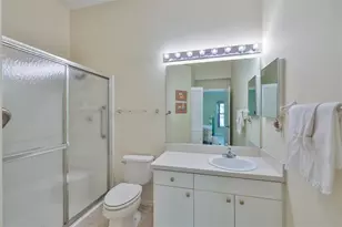 2431 Nantucket Harbor Loop, Sun City Center, FL 33573 - Photo 18