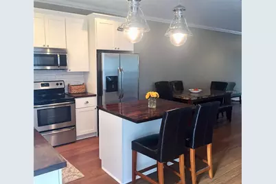 121 W Giddens Avenue, Tampa, FL 33603 - Photo 12