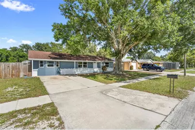 803 Peninsula Road, Tarpon Springs, FL 34689 - Photo 1