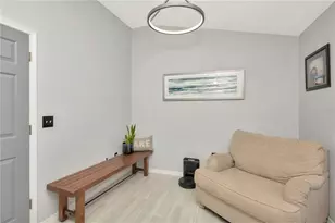 2239 Roanoke Springs Dr, Ruskin, FL 33570 - Photo 16