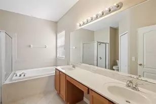 20125 Still Wind Dr, Tampa, FL 33647 - Photo 32