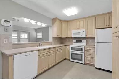 4556 Great Lakes Drive S, Clearwater, FL 33762 - Photo 6
