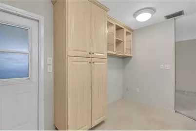 4556 Great Lakes Drive S, Clearwater, FL 33762 - Photo 8