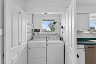 1012 Augusta Dr, Sun City Center, FL 33573 - Photo 12