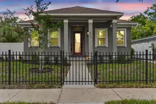 2620 3rd Ave S, Saint Petersburg, FL 33712 - Photo 1