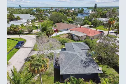951 Lantana Avenue, Clearwater Beach, FL 33767 - Photo 44