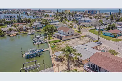 14607 N Bayshore Drive, Madeira Beach, FL 33708 - Photo 18