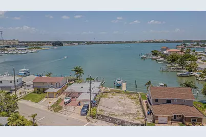 14607 N Bayshore Drive, Madeira Beach, FL 33708 - Photo 24