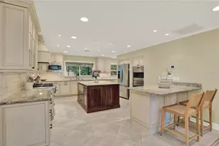 430 Wildwood Way, Belleair, FL 33756 - Photo 10