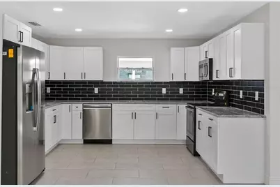 5112 Pacific, Weeki Wachee, FL 34607 - Photo 8
