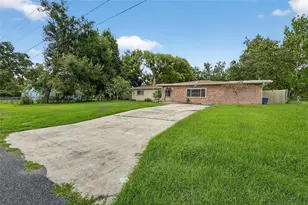 12325 Green Oak Ln, Dade City, FL 33525 - Photo 1