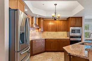 1090 Pinellas Bayway S, Saint Petersburg, FL 33715 - Photo 8