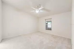 8406 Terrace Meadows Ct, Temple Terrace, FL 33637 - Photo 18