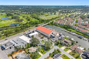 2413 Baywood Dr E, Dunedin, FL 34698 - Photo 46