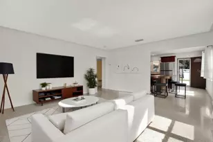 4954 1st Ave S, Saint Petersburg, FL 33707 - Photo 6