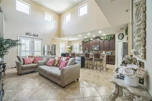 3676 Briar Run Dr, Clermont, FL 34711 - Photo 4