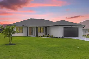 1173 Rotonda Cir, Rotonda West, FL 33947 - Photo 2