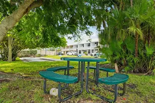 611 Destiny Dr, Ruskin, FL 33570 - Photo 42