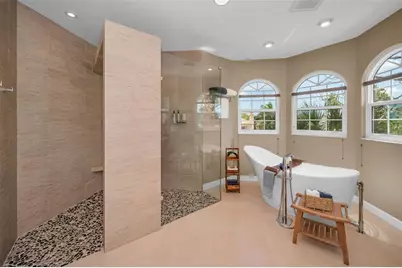 2103 N Pointe Alexis Drive, Tarpon Springs, FL 34689 - Photo 24