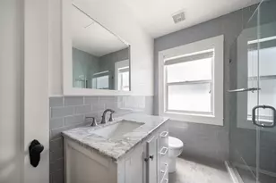 8405 Bayshore Dr, Treasure Island, FL 33706 - Photo 20