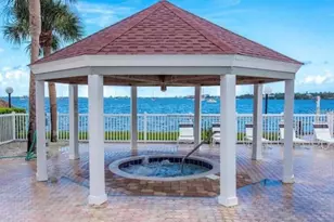 3715 42nd Way S, Saint Petersburg, FL 33711 - Photo 10