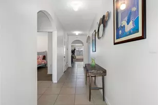 8106 Bilston Village Ln, Gibsonton, FL 33534 - Photo 4