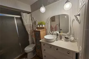 1404 Red Oak Dr, Tarpon Springs, FL 34689 - Photo 16