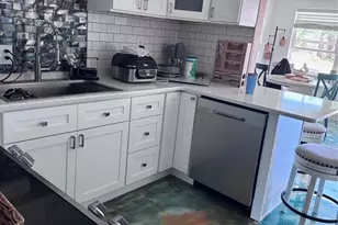 13736 Judy Ave, Hudson, FL 34667 - Photo 8