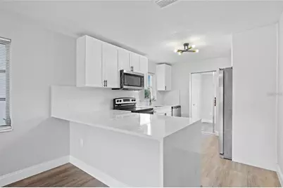 1000 49th Street N #214, Saint Petersburg, FL 33710 - Photo 6