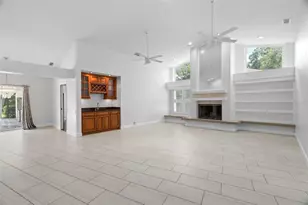 167 Woodcreek Dr W, Safety Harbor, FL 34695 - Photo 8