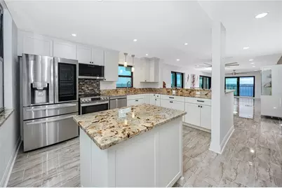 7300 Sun Island Drive S #706, South Pasadena, FL 33707 - Photo 4